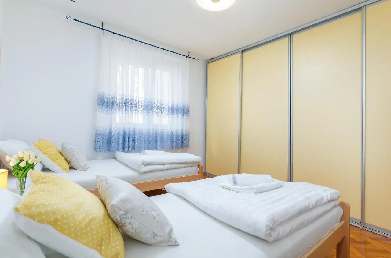 PUY Apartment Rahela 0*,  קרואטיה