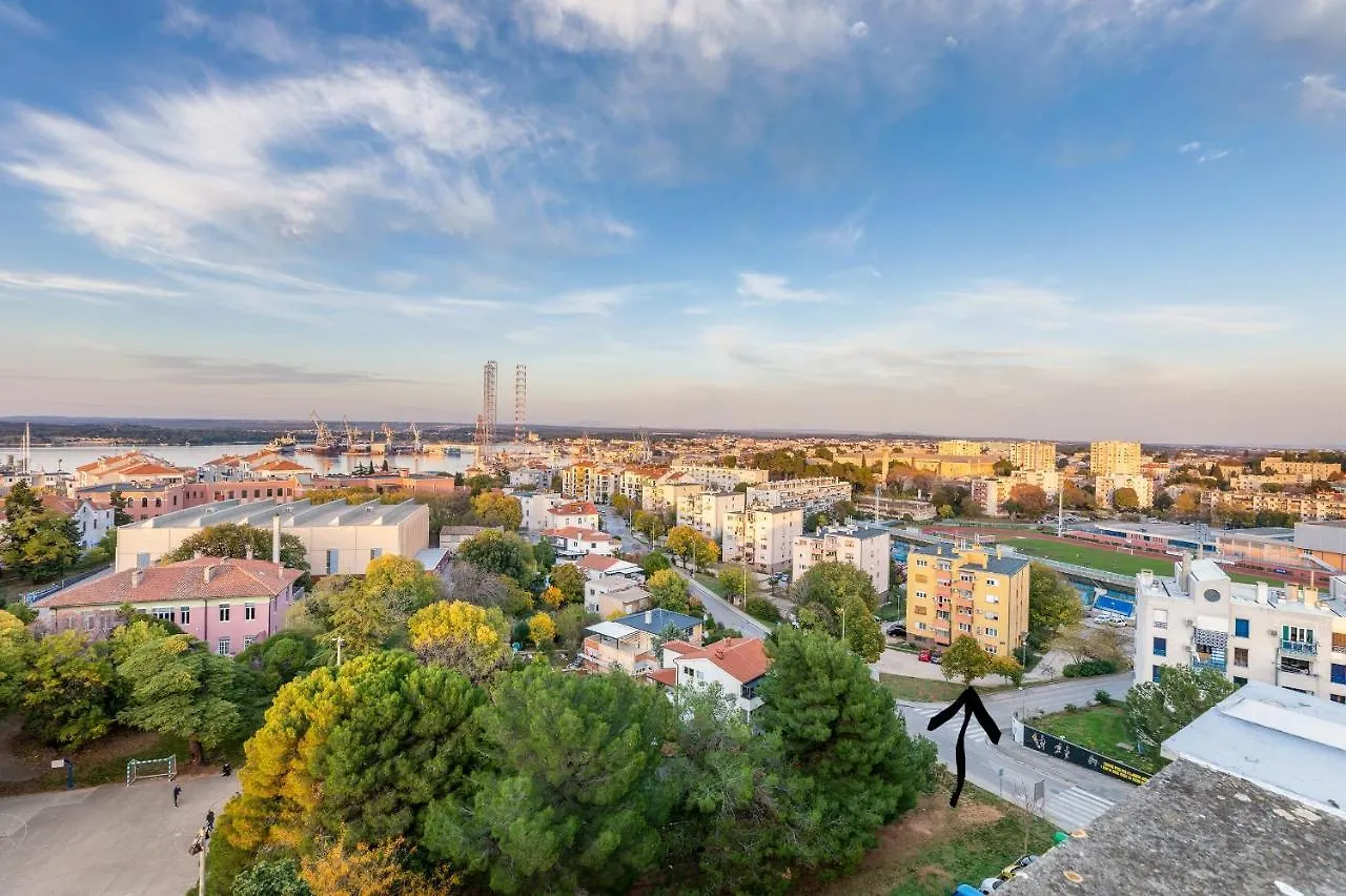 Apartment Rahela Pula 0*,  Croatia